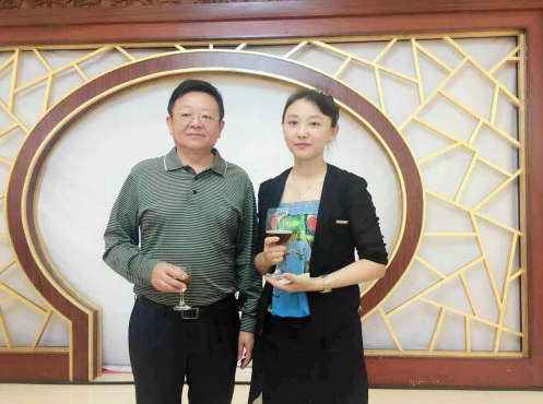 bjl官网登录831999总经理王元圆参与大庆市与中国龙商大会企业座谈会