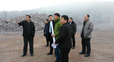 bjl官网登录与葫芦岛市辅导不畏寒冷，，，共同实地调查勘测及选址
