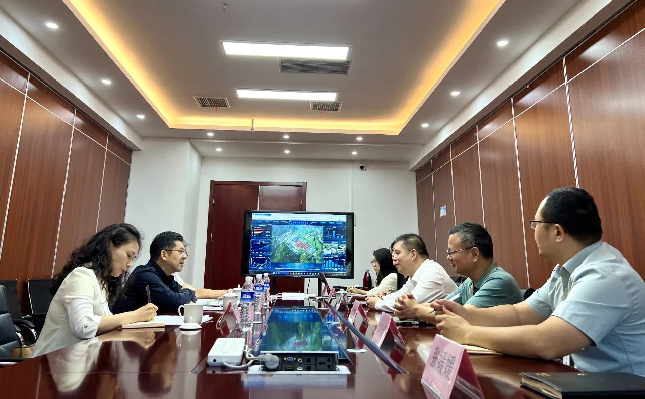 集团动态丨市工商联走访调研bjl官网登录股份有限公司